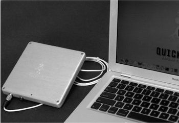 QuickerTek external battery for macBook notebook
